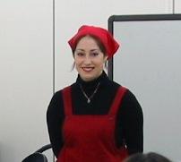 講師の上田エカテリーナさん。笑顔が素敵！