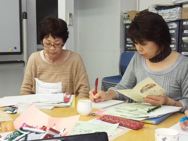 アドバイザーとして来てくださった、上村さん（左）と山本さん（右